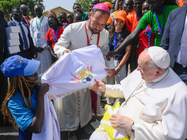 Sud Sudan papa francesco Monsignor Carlassare